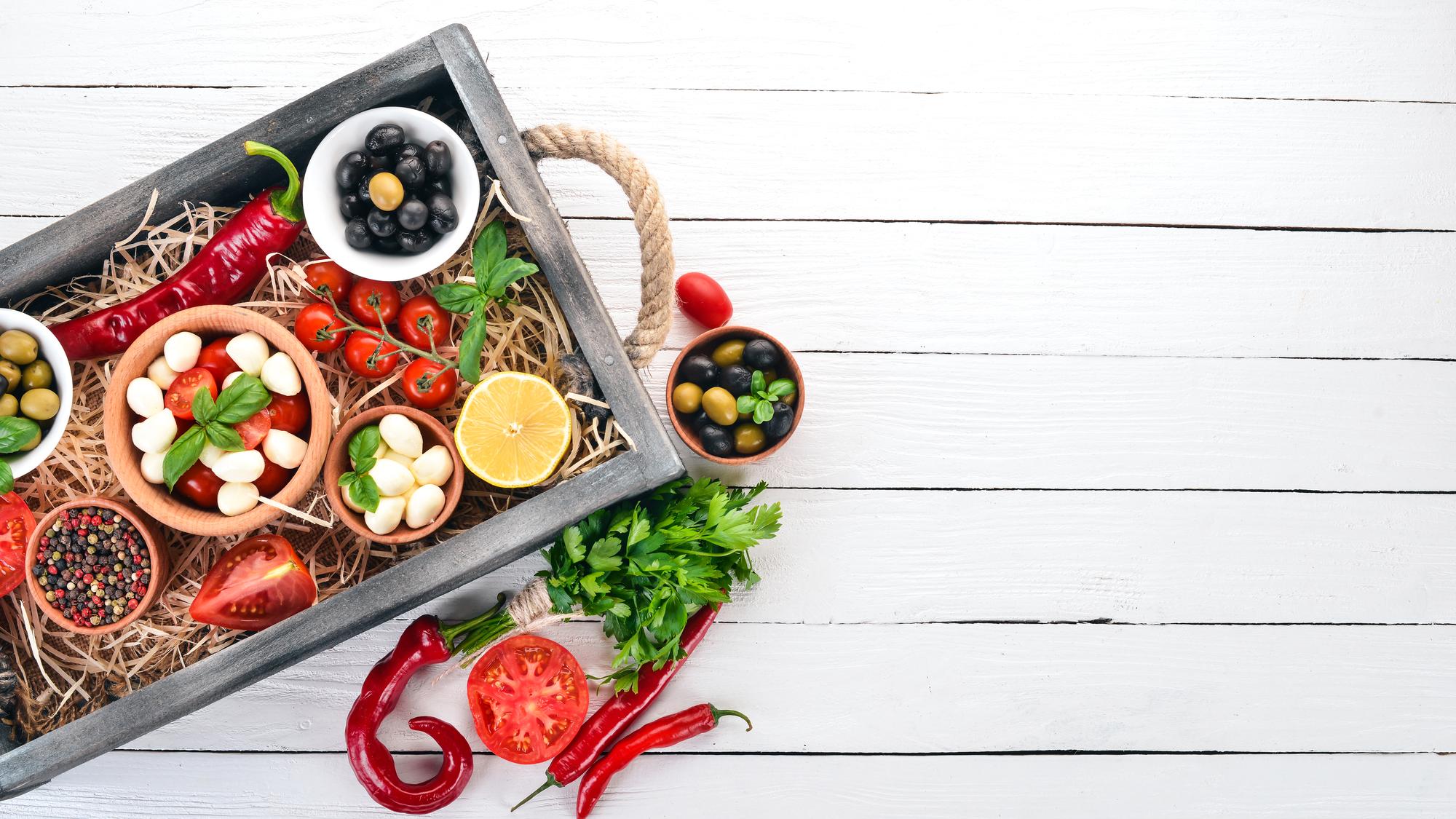 platou rustic cu ingrediente locale